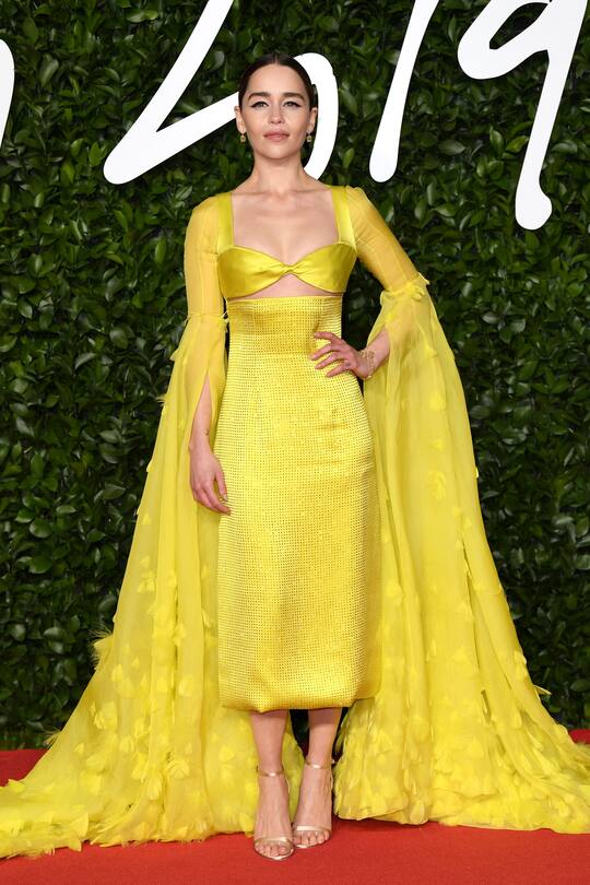 LONDON, ENGLAND - DECEMBER 02: Emilia Clarke attends The Fashion Awards 2019 at the Royal Albert Hall on December 02, 2019 in London, England. (Photo by Karwai Tang/WireImage)