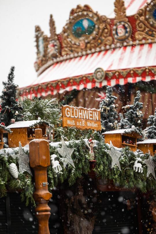 Ein Glühwein auf dem Weihnachtsmarkt ist für Kunz ein Muss.