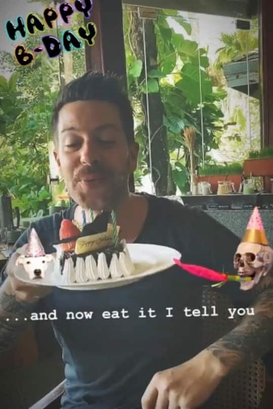 Reto Ardour feiert Geburtstag auf Phuket, Thailand