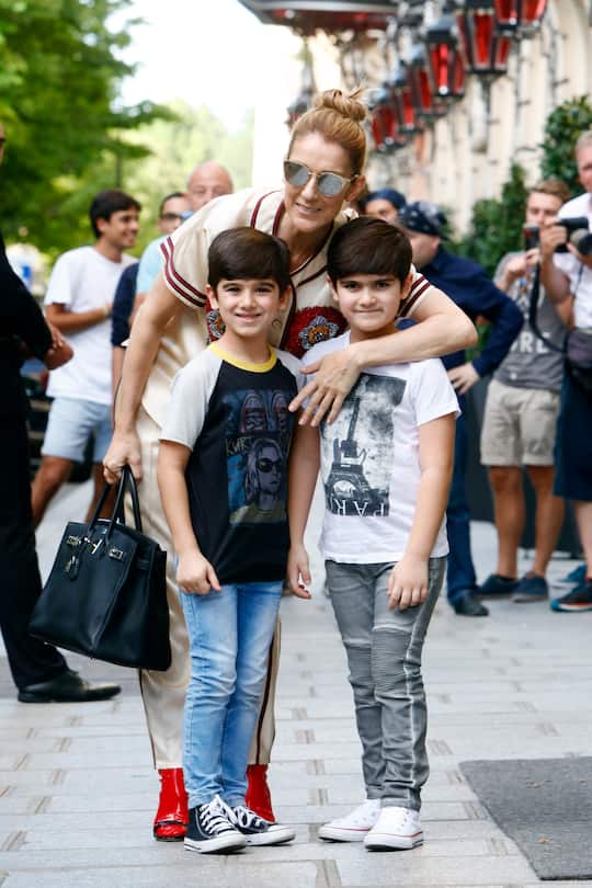 Celine Dion out with her child visit a shop in Paris, France, on July 17, 2017. Celine Dion is a Canadian singer and businesswoman. (Photo by Mehdi Taamallah/NurPhoto via Getty Images)