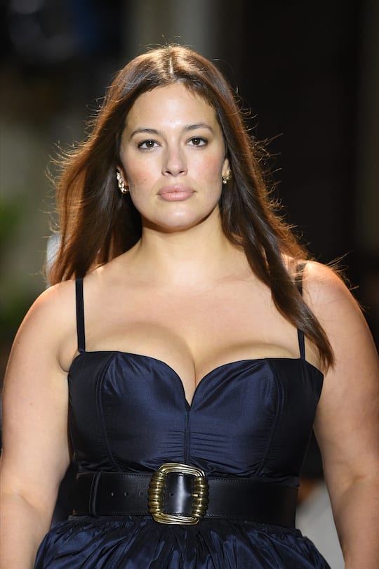 MILAN, ITALY - SEPTEMBER 24: Ashley Graham walks the runway at the Etro fashion show during the Milan Women's Fashion Week on September 24, 2020 in Milan, Italy. (Photo by Daniele Venturelli/Daniele Venturelli/WireImage )
