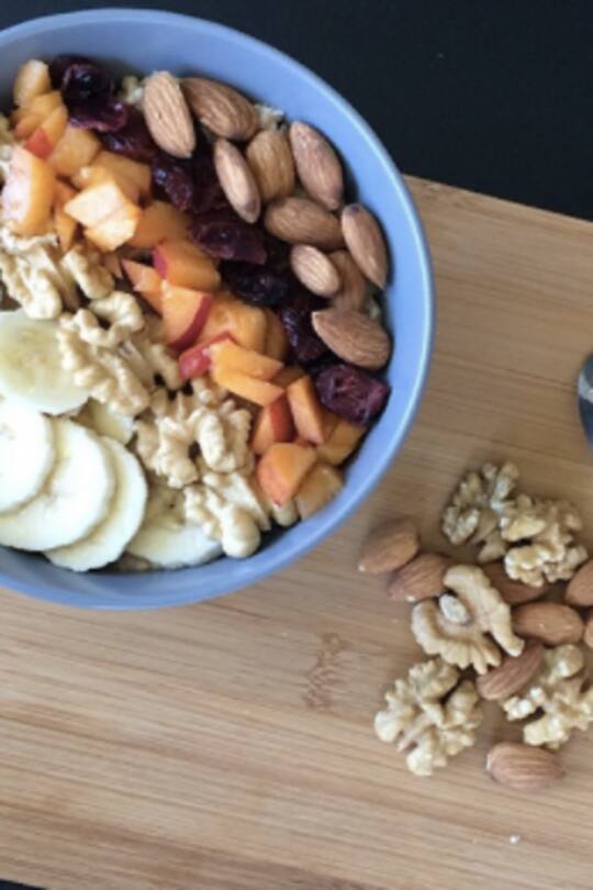 Protein Bowl Food Rezept Recipe ohne Porridge mit Zoe Torinesi auf Facebook und Instagram