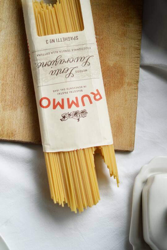 fork and flower X SI Style - Rezept: Spaghetti mit Randen-Pesto