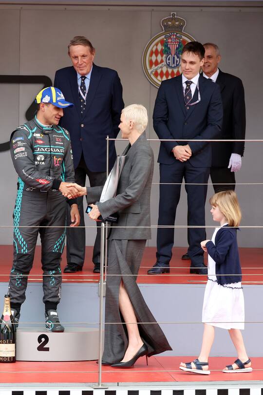 MONACO, MONACO - APRIL 30: Princess Consort of Monaco Charlene Wittstock and Princess Gabriella are seen ABB FIA Formula E World Championship In Monaco on April 30, 2022 in Monaco, Monaco. (Photo by Daniele Venturelli/Getty Images)