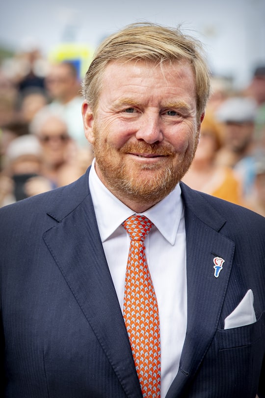 TERNEUZEN, NETHERLANDS - AUGUST 31: King Willem-Alexander of The Netherlands attend the 75th anniversary of the liberation of The Netherlands in Zeeland on August 31, 2019 in Terneuzen, Netherlands. (Photo by Patrick van Katwijk/WireImage)