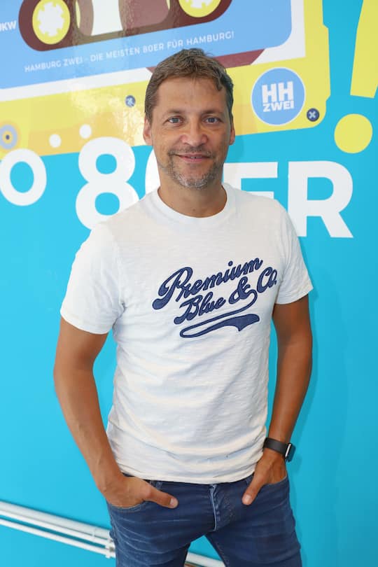 HAMBURG, GERMANY - AUGUST 01: German actor Patrick Bach live at HAMBURG ZWEI 80er Cafe on August 1, 2019 in Hamburg, Germany. (Photo by Tristar Media/Getty Images)