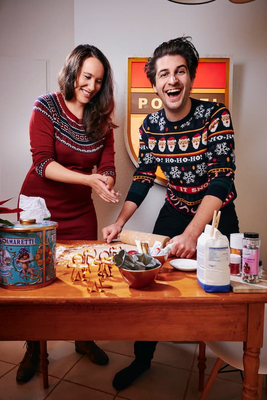 Natascha Beller, Filmregiesseurin, Patrick Karpiczenko, Filmschaffender, 2020 - backen Weihnachtsguetzli