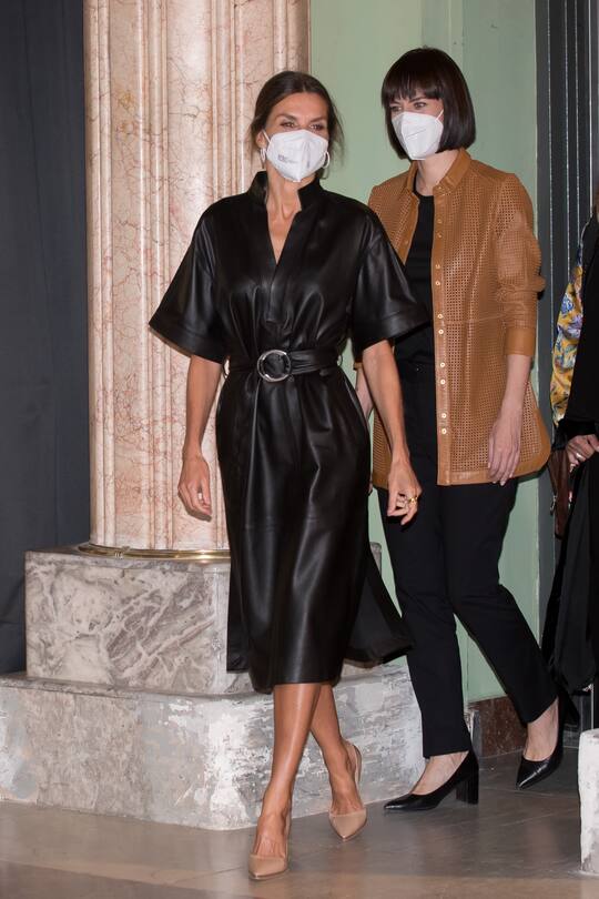 MADRID, SPAIN - SEPTEMBER 17: Queen Letizia of Spain attends Famelab España 2021 on September 17, 2021 in Madrid, Spain. (Photo by Beatriz Velasco/Getty Images)