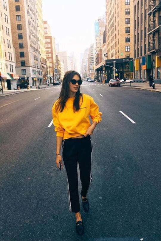 Ronja Furrer Street Styles