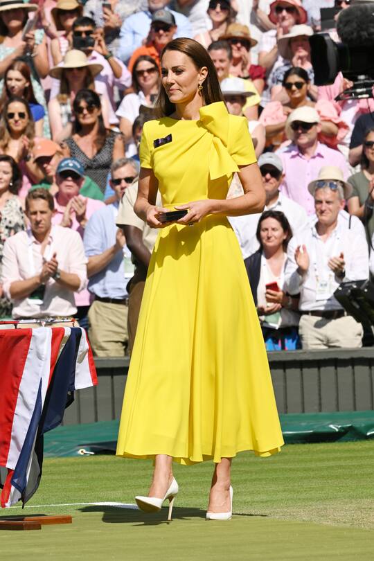 LONDON, ENGLAND - JULY 09: Catherine, Duchess of Cambridge at the the Wimbledon Women's Singles Final at All England Lawn Tennis and Croquet Club on July 09, 2022 in London, England. (Photo by Karwai Tang/WireImage)