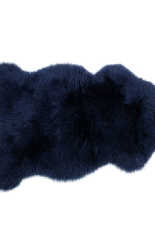 Schaffell in Dunkelblau