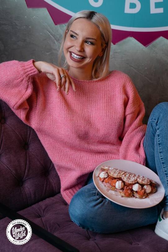 Adela Smajic Frisuren