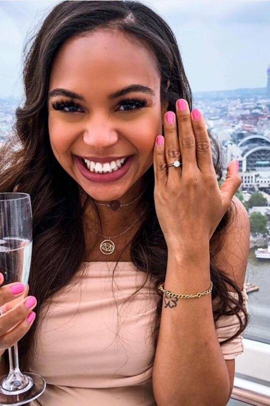 Alexandra Maurer kurz vor Geburt verlobt