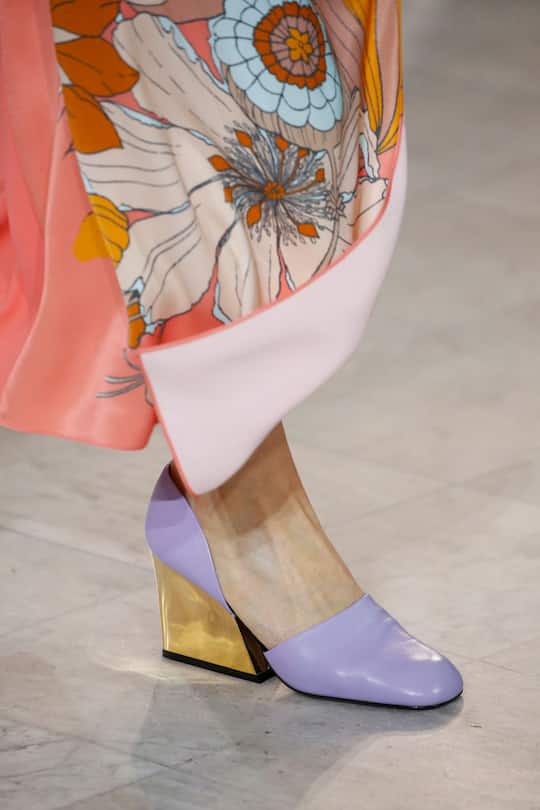 Schuhe gesehen auf den Catwalks an der Fashion Week London im September 2017