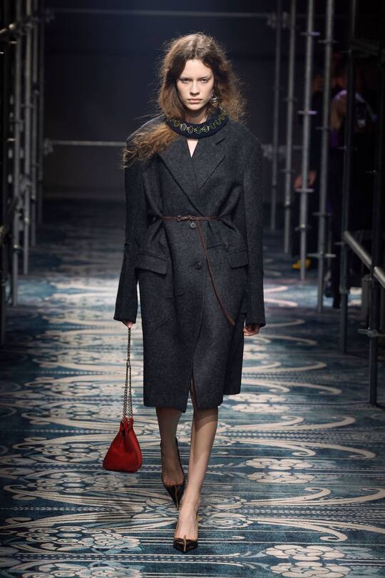 MILAN, ITALY - FEBRUARY 27: A model walks the runway at the Prada fashion show during the Milan Fashion Week - Womenswear Fall/Winter 2025/2026 on February 27, 2025 in Milan, Italy. (Photo by Estrop/Getty Images)