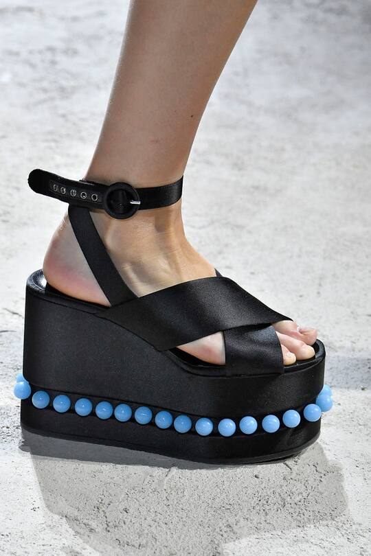 Schuhe gesehen auf den Catwalks an der Fashion Week London im September 2017