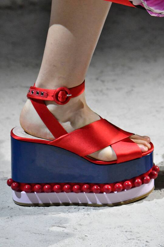 Schuhe gesehen auf den Catwalks an der Fashion Week London im September 2017