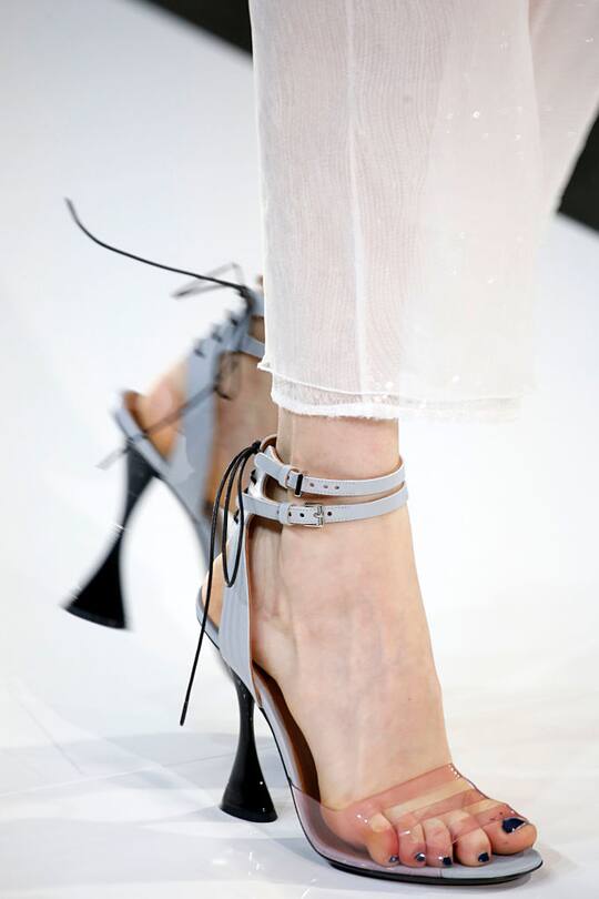 Schuhe gesehen auf den Catwalks an der Fashion Week London im September 2017