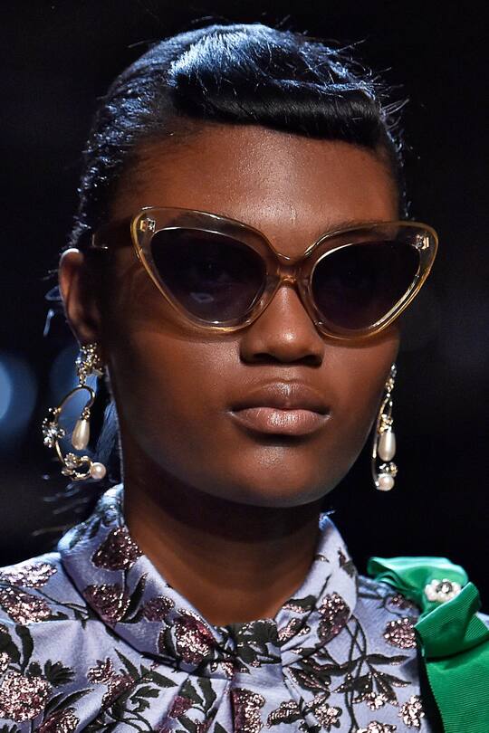 Brillen gesehen auf den Catwalks der London Fashion Week im September 2017