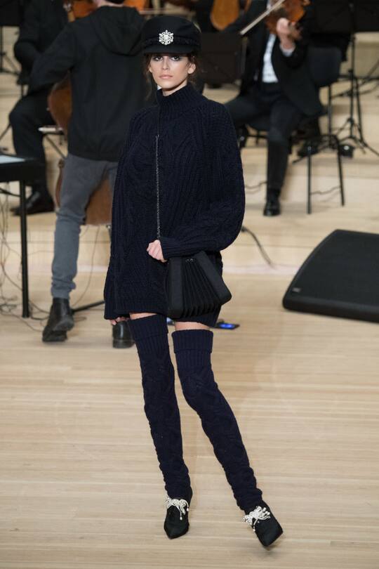 Runway-Bild der Métiers d'Art-Show 2017/2018 von Chanel