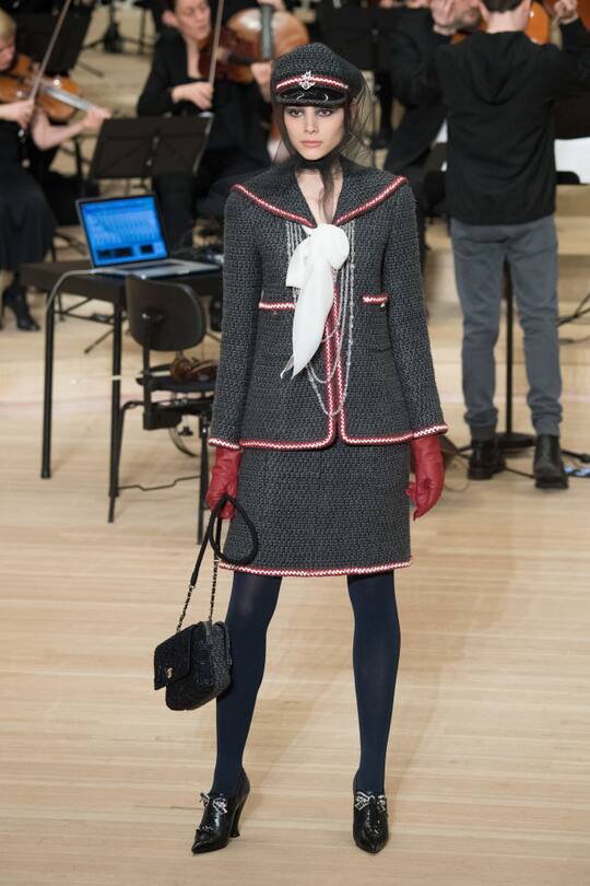 Runway-Bild der Métiers d'Art-Show 2017/2018 von Chanel