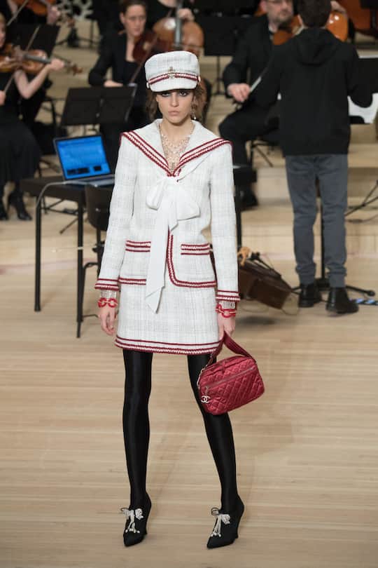 Runway-Bild der Métiers d'Art-Show 2017/2018 von Chanel