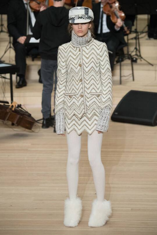 Runway-Bild der Métiers d'Art-Show 2017/2018 von Chanel