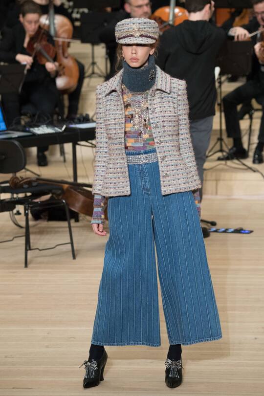 Runway-Bild der Métiers d'Art-Show 2017/2018 von Chanel