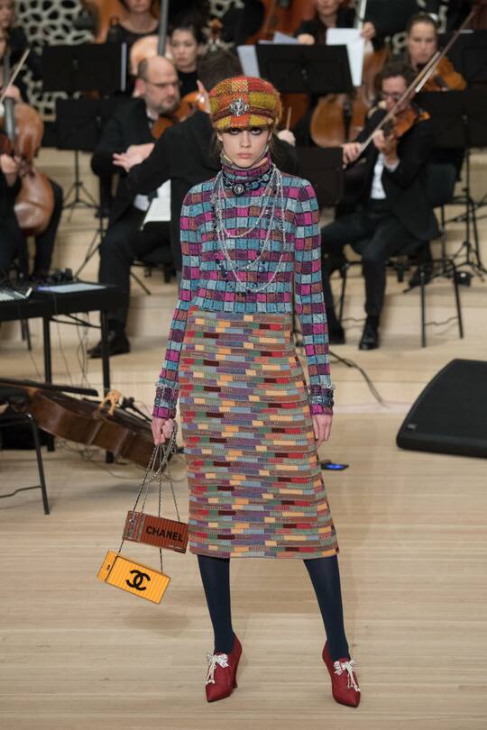 Runway-Bild der Métiers d'Art-Show 2017/2018 von Chanel