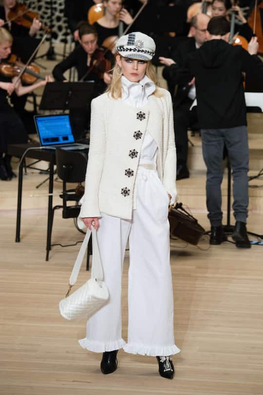 Runway-Bild der Métiers d'Art-Show 2017/2018 von Chanel