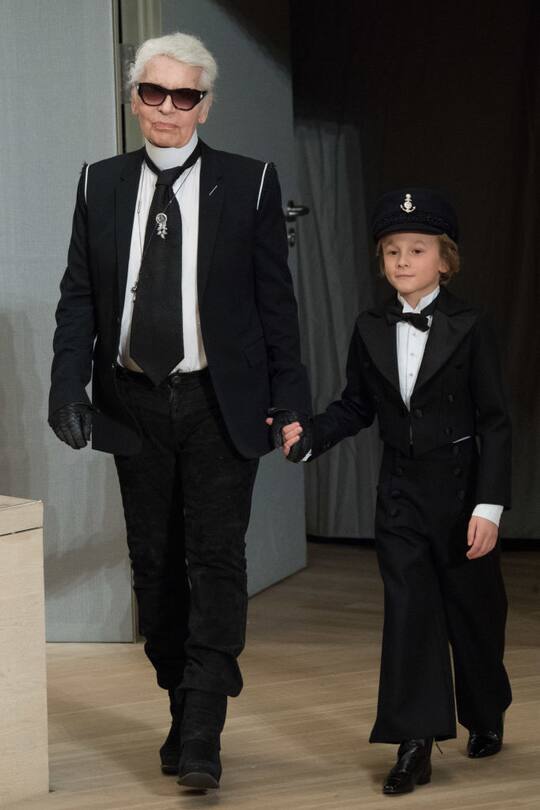 Runway-Bild der Métiers d'Art-Show 2017/2018 von Chanel