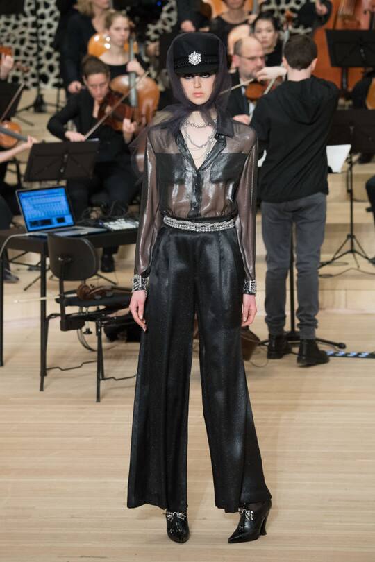 Runway-Bild der Métiers d'Art-Show 2017/2018 von Chanel