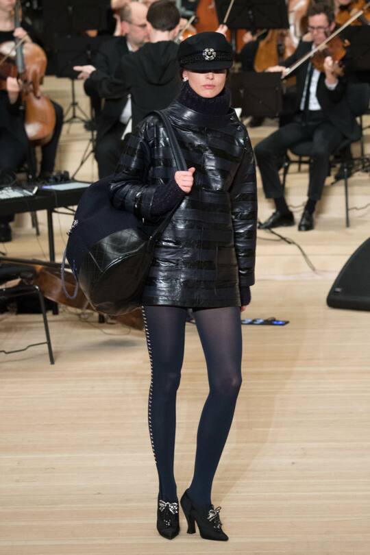 Runway-Bild der Métiers d'Art-Show 2017/2018 von Chanel