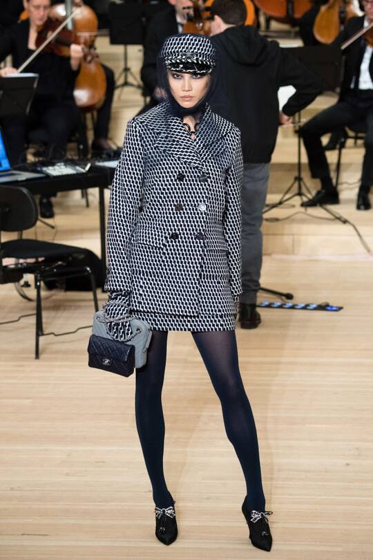 Runway-Bild der Métiers d'Art-Show 2017/2018 von Chanel
