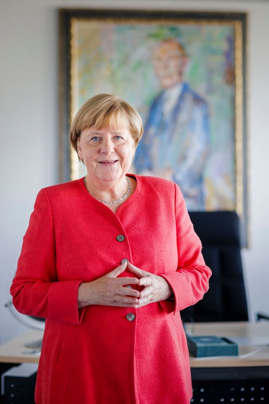Angela Merkel war die erste deutsche Bundeskanzlerin.