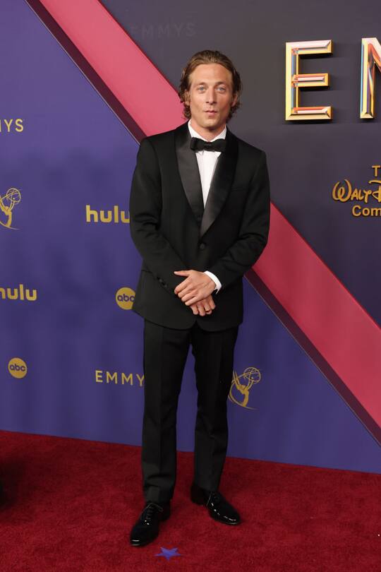 LOS ANGELES, CALIFORNIA - SEPTEMBER 15: Jeremy Allen White attends the 76th Primetime Emmy Awards at Peacock Theater on September 15, 2024 in Los Angeles, California. (Photo by Amy Sussman/Getty Images)