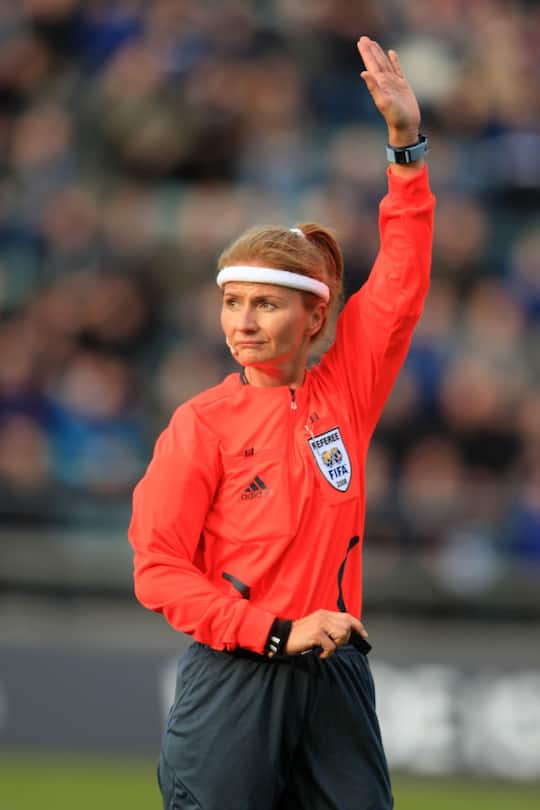 Schiedsrichterin Nicole Petignat war die erste ihrer Art im Männerfussball.