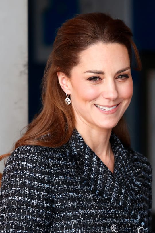 LONDON, UNITED KINGDOM - JANUARY 28: (EMBARGOED FOR PUBLICATION IN UK NEWSPAPERS UNTIL 24 HOURS AFTER CREATE DATE AND TIME) Catherine, Duchess of Cambridge departs after joining a workshop run by the National Portrait Gallery's Hospital Programme at Evelina Children's Hospital on January 28, 2020 in London, England. HRH is Patron of Evelina London Children's Hospital and Patron of the National Portrait Gallery. (Photo by Max Mumby/Indigo/Getty Images)