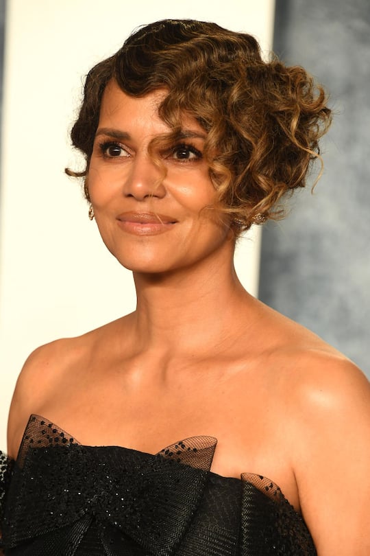 Halle Berry ist 56 Jahre alt.
