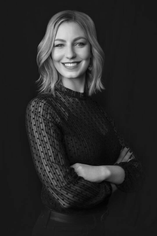 Porträt Michèle Clausen Bobbi Brown Pro Makeup Artist