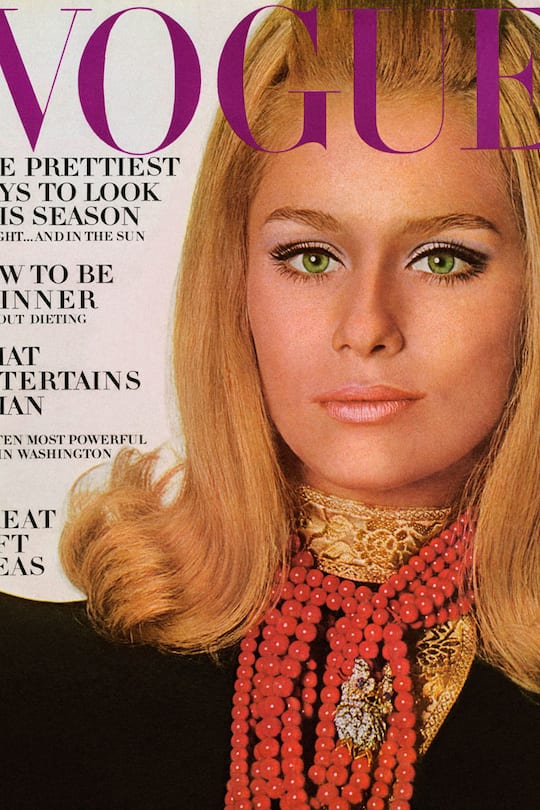 3 Weisheiten, die wir von Lauren Hutton lernen können.