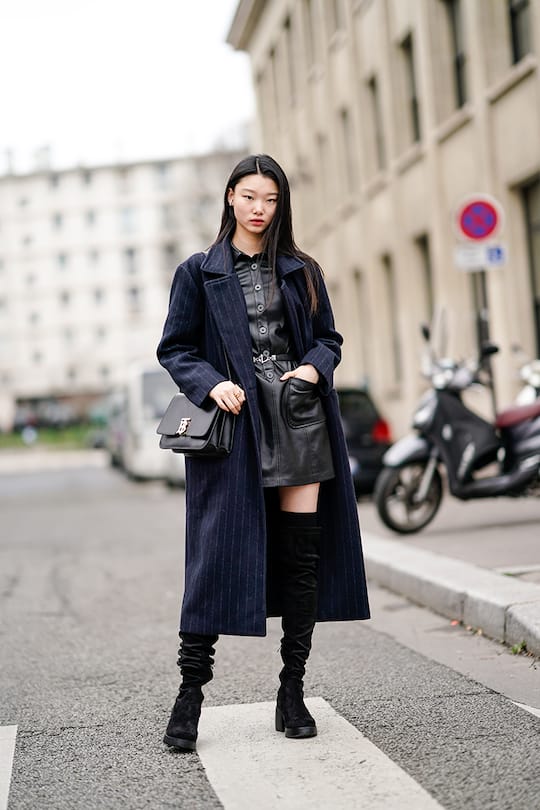 Schwarz und Dunkelblau