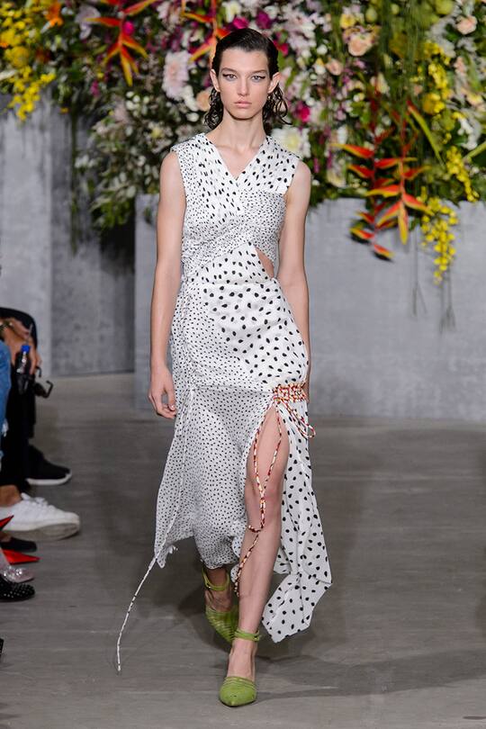 New York Fashion Week Frühjahr/Sommer 2018 Jason Wu Show Runway