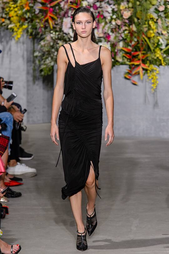 New York Fashion Week Frühjahr/Sommer 2018 Jason Wu Show Runway