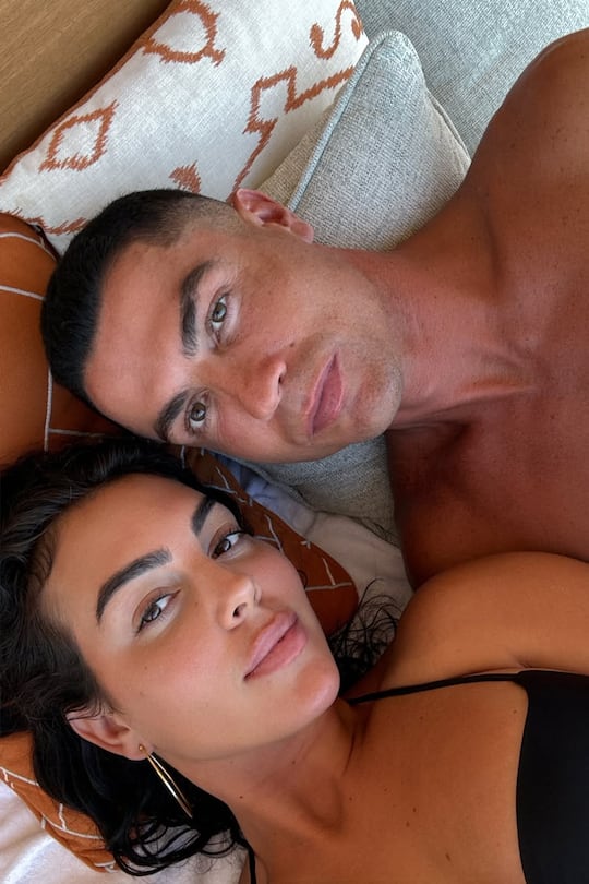 Am Montag machte das Paar nach über acht gemeinsamen Jahren ihre Verlobung öffentlich.