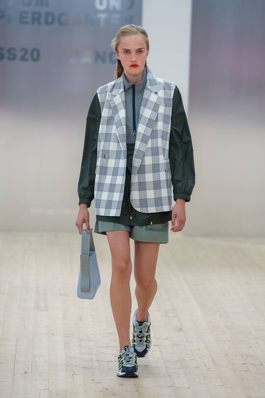 Baum und Pferdgarten