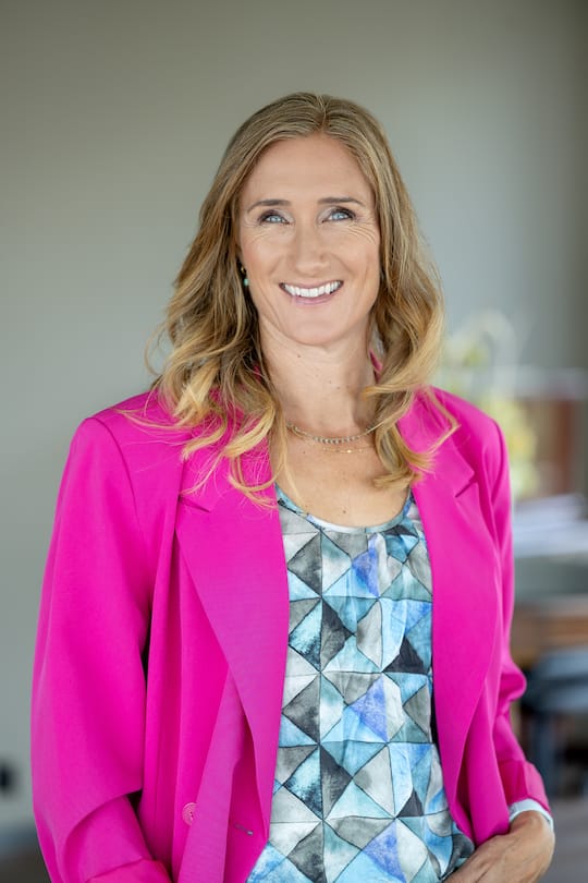 Tanja Frieden ist Mentaltrainerin. Die Olympiasiegerin im Snowboardcross lebt zurzeit in Indonesien.