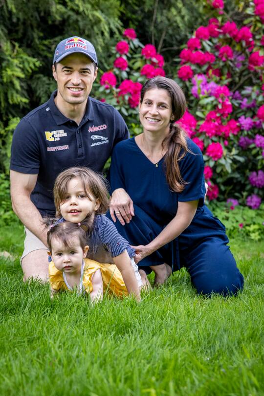 Fechter Max Heinzer kurz vor den Olympischen Spielen in Tokio zu Hause mit seiner Familie in Küssnacht am Rigi SZ. Aufgenommen am 04.06.21 ©David Birri