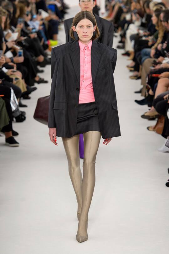 Balenciaga Spring Summer 2017 Paris Fashion Week