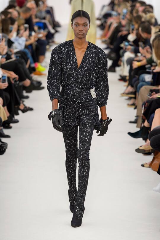 Balenciaga Spring Summer 2017 Paris Fashion Week